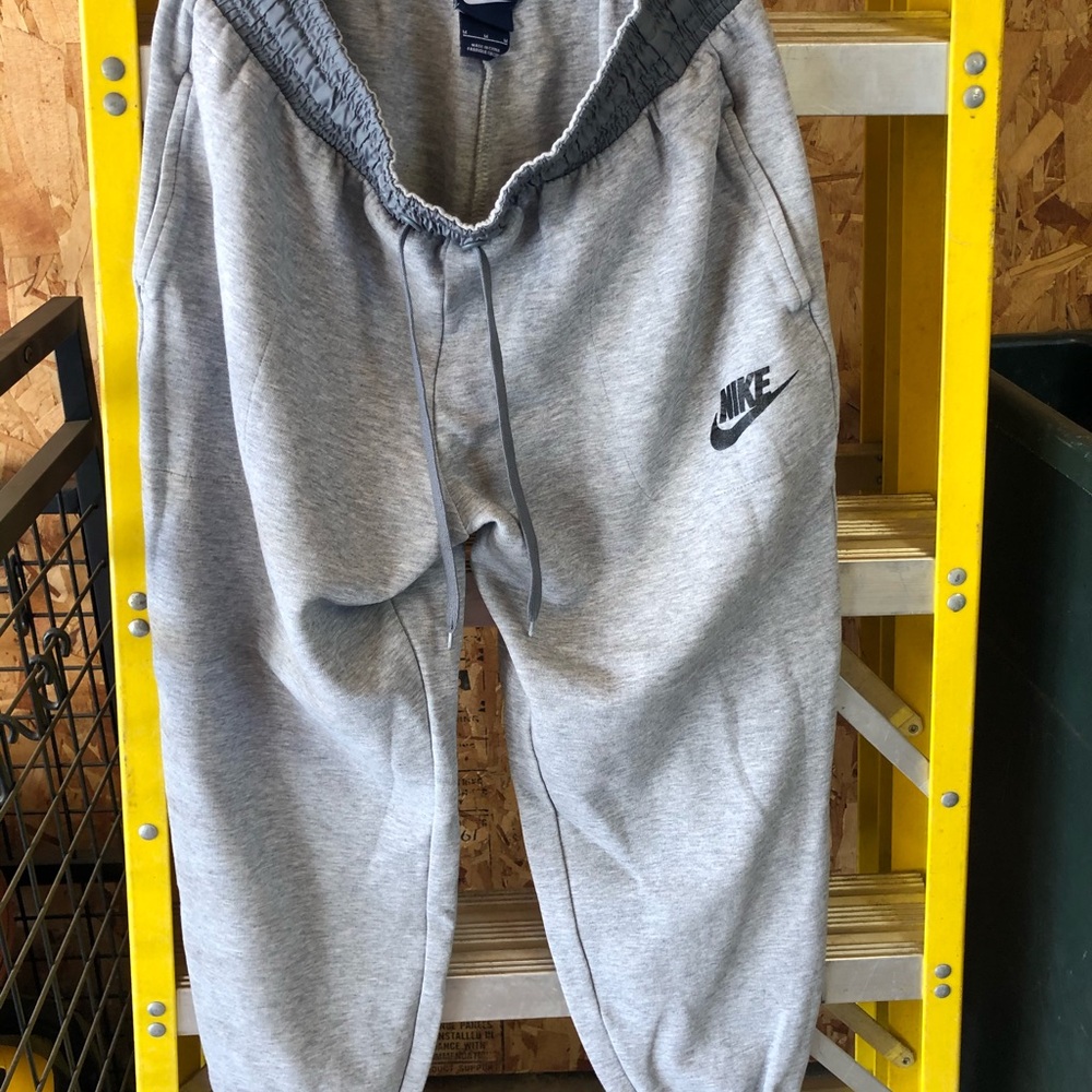 Nike joggers